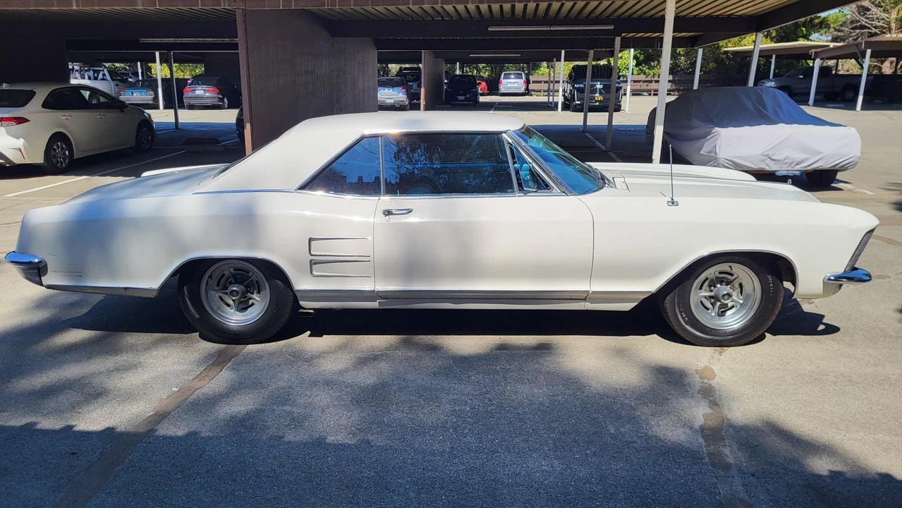 1964 Buick Riviera 1st Gen - Image 12 of 31