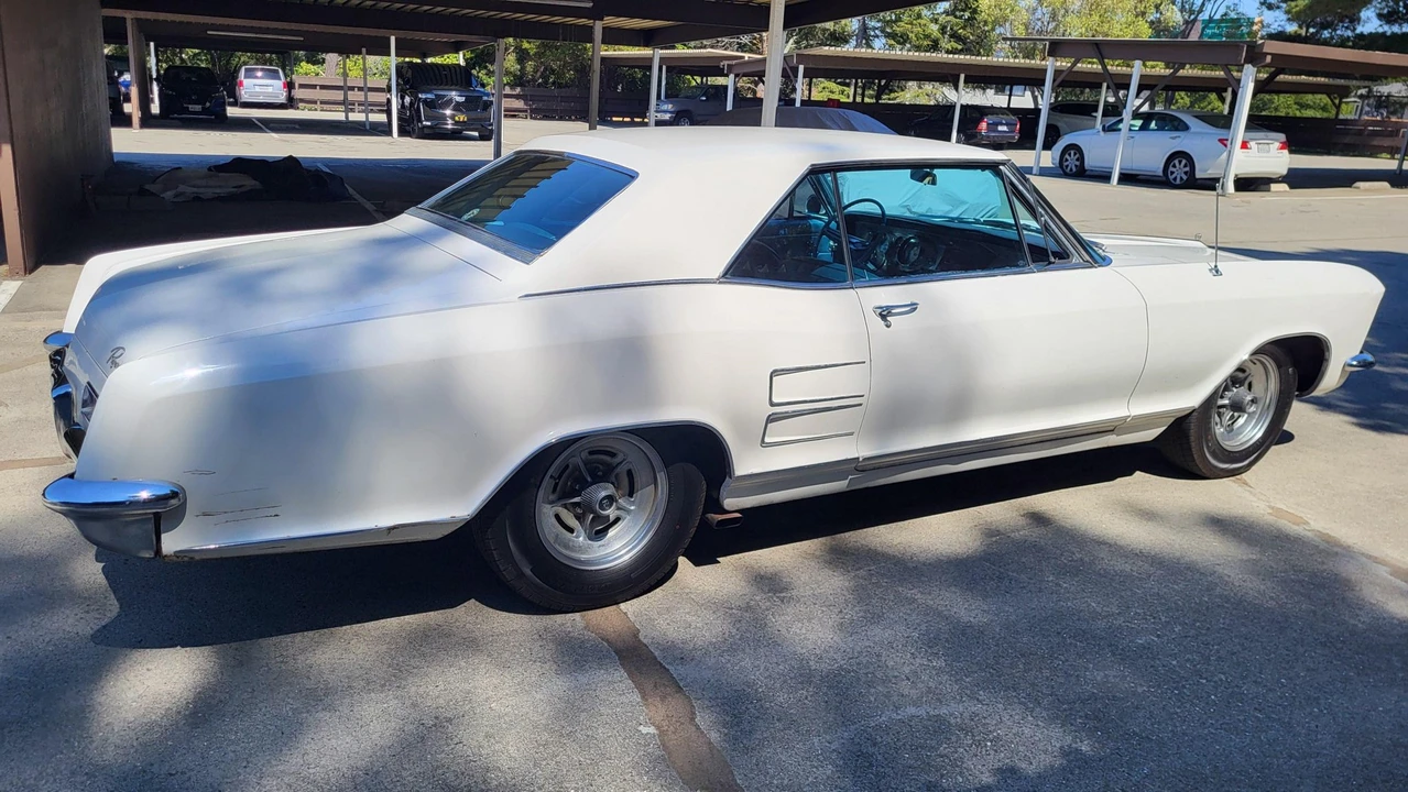 1964 Buick Riviera 1st Gen - Image 14 of 31