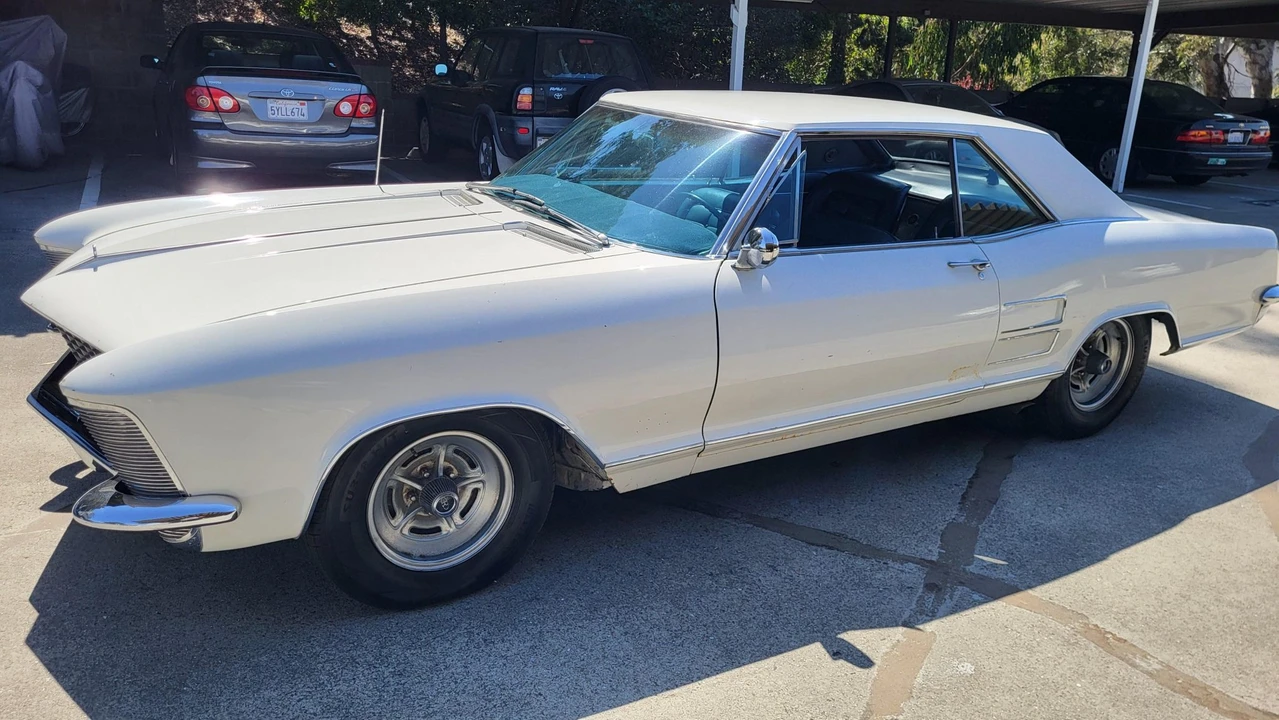 1964 Buick Riviera 1st Gen - Image 23 of 31