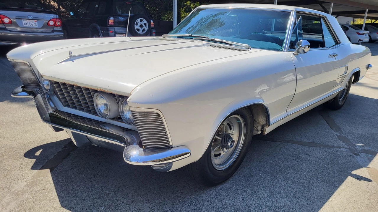 1964 Buick Riviera 1st Gen - Image 24 of 31