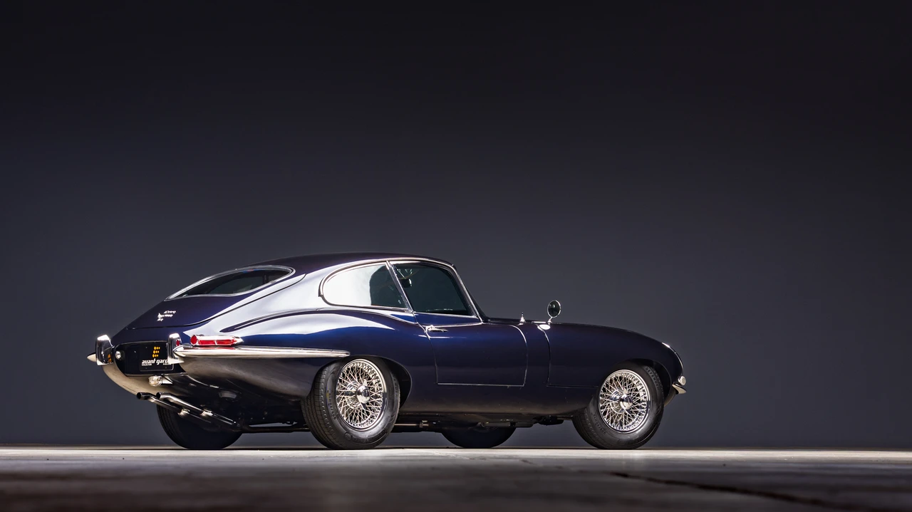 1965 Jaguar E-Type Series 1 - Image 12 of 31