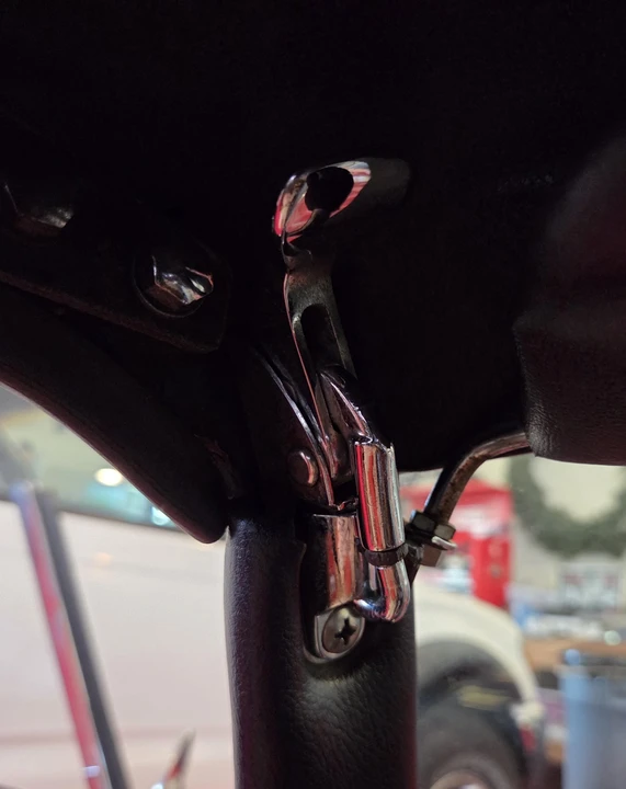 1965 Jaguar E-Type Series 1 - Image 28 of 31