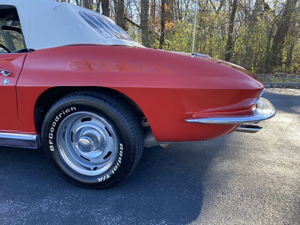 1966 Chevrolet Corvette C2 - Image 30 of 31