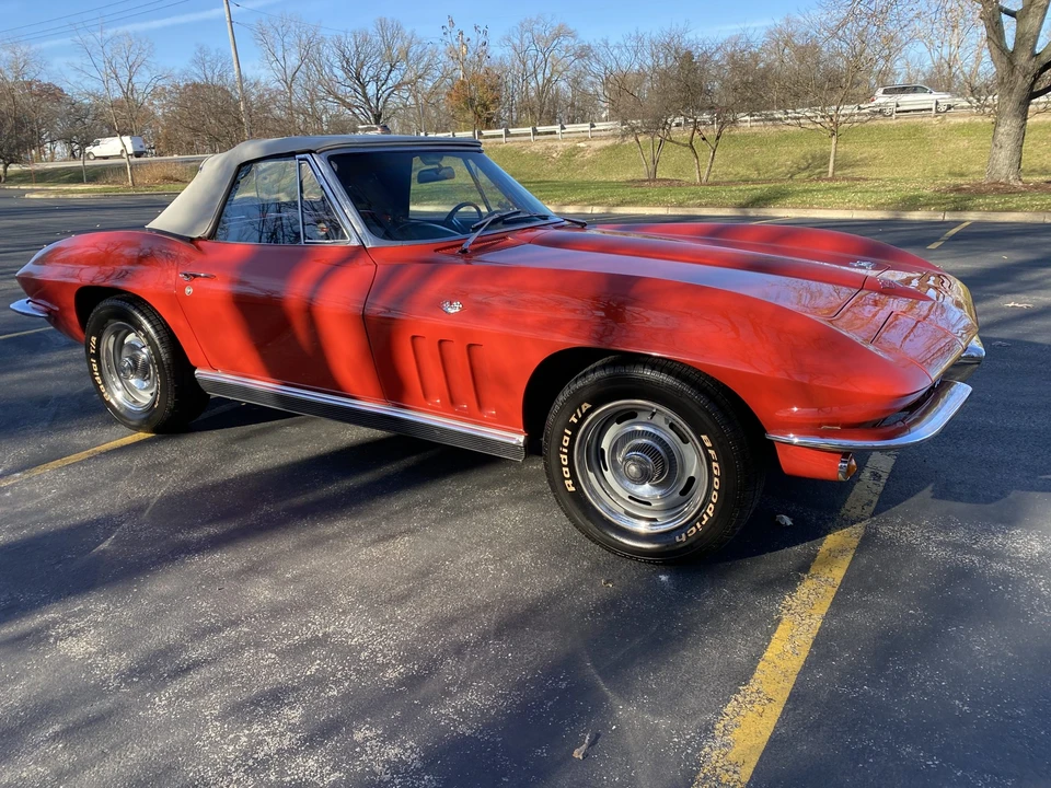 1966 Chevrolet Corvette C2 - Image 16 of 31