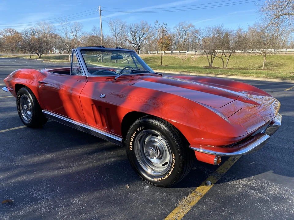 1966 Chevrolet Corvette C2 - Image 17 of 31