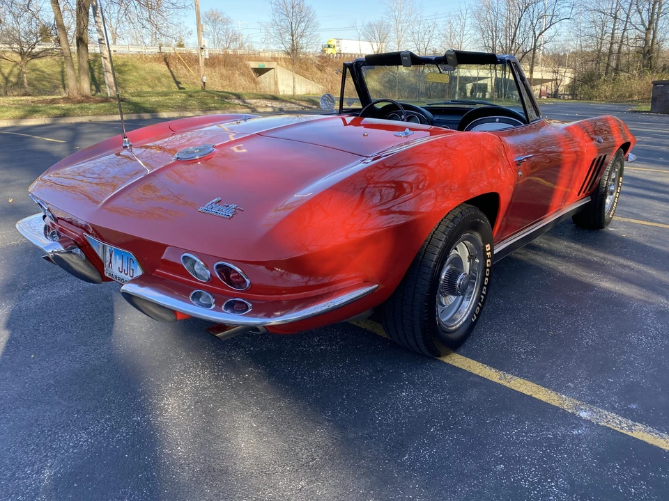1966 Chevrolet Corvette C2 - Image 11 of 31