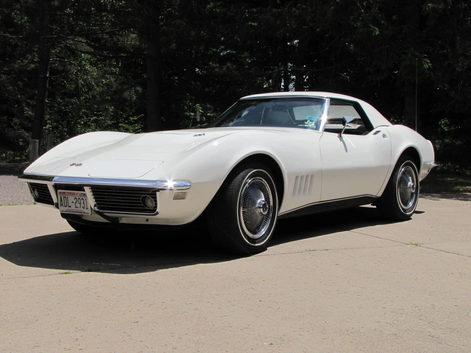 1968 Chevrolet Corvette C3 427 & 454 - Image 2 of 31