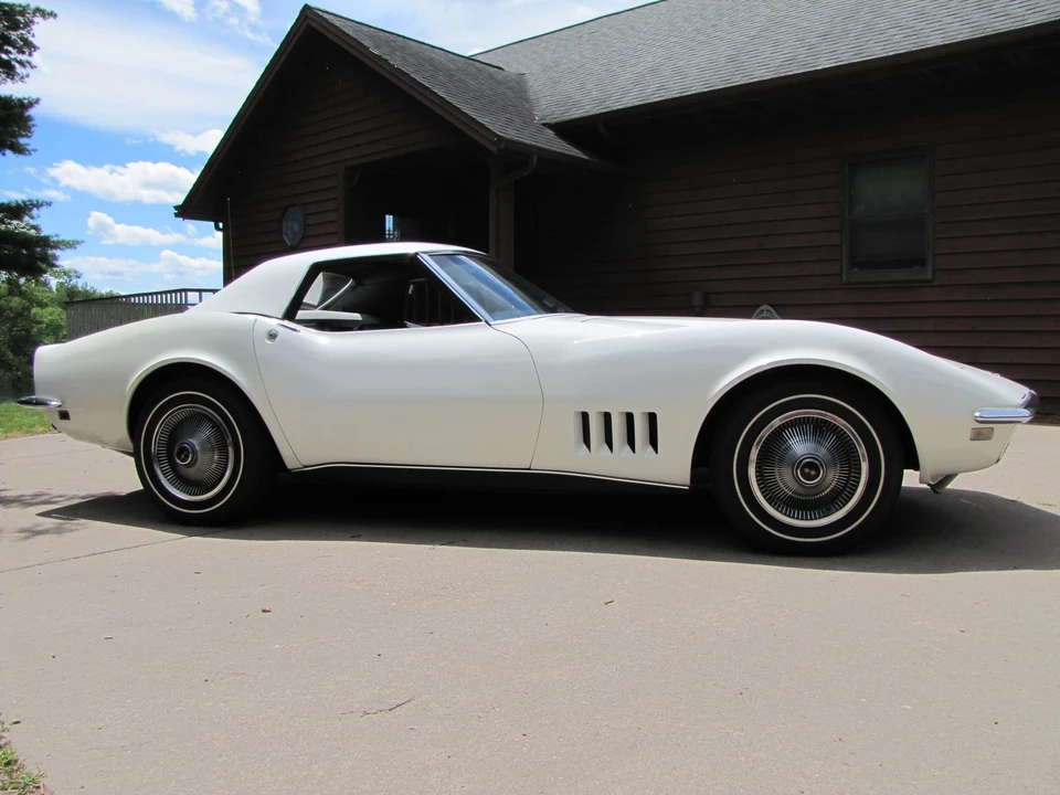 1968 Chevrolet Corvette C3 427 & 454 - Image 7 of 31