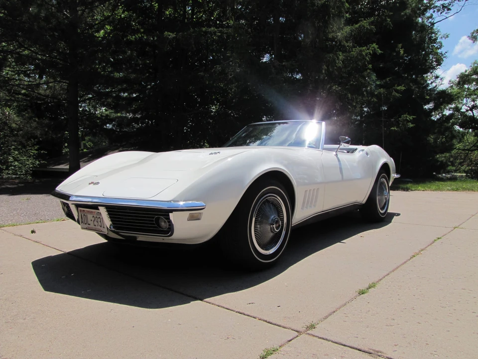 1968 Chevrolet Corvette C3 427 & 454 - Image 13 of 31