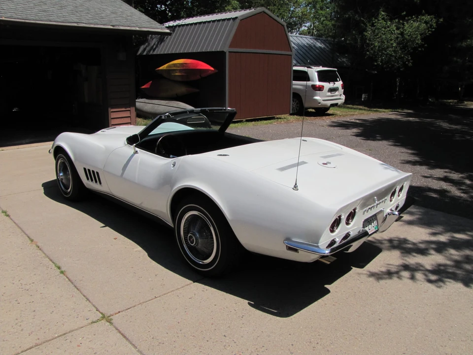 1968 Chevrolet Corvette C3 427 & 454 - Image 16 of 31