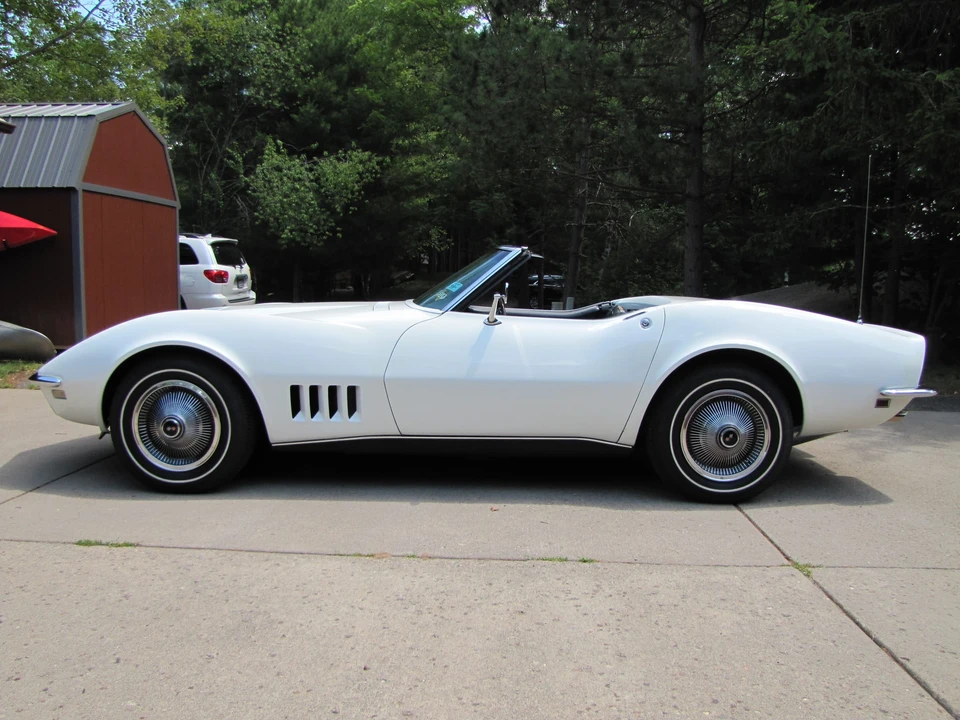 1968 Chevrolet Corvette C3 427 & 454 - Image 15 of 31