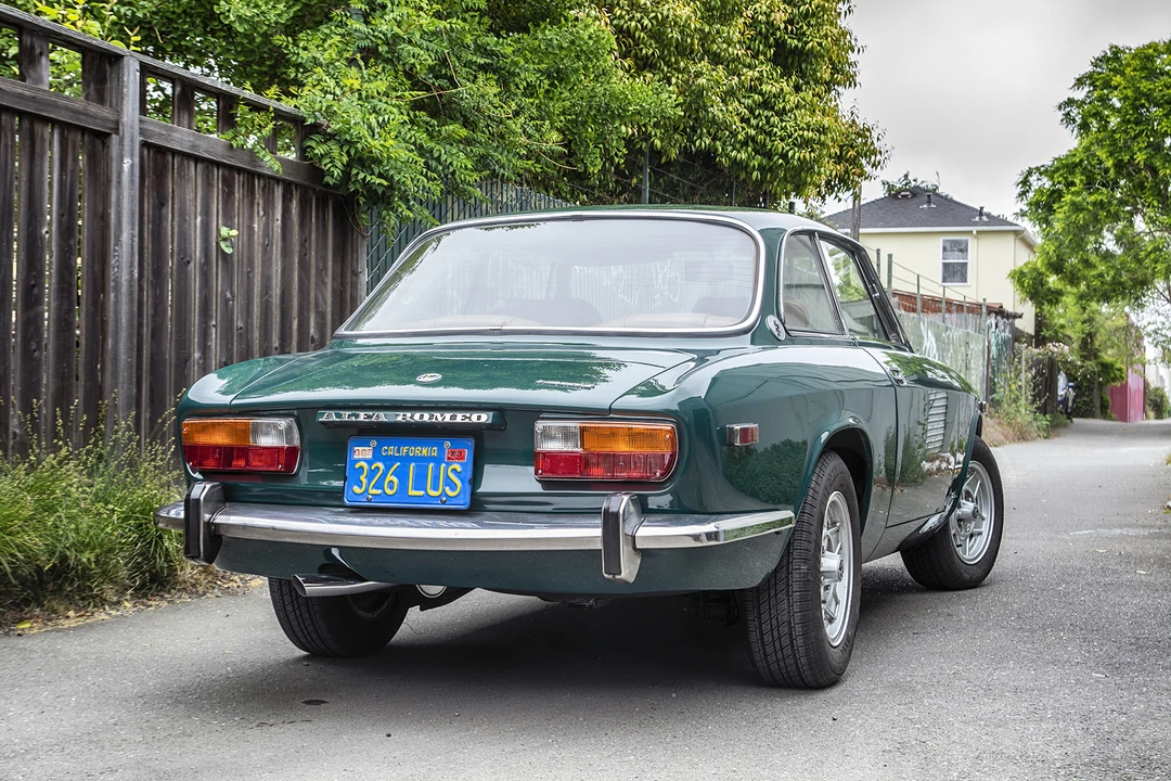 1974 Alfa Romeo 2000 GT Veloce - Image 26 of 31