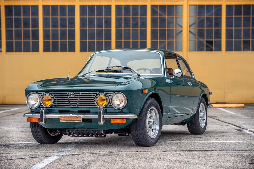 1974 Alfa Romeo 2000 GT Veloce - Image 23 of 31