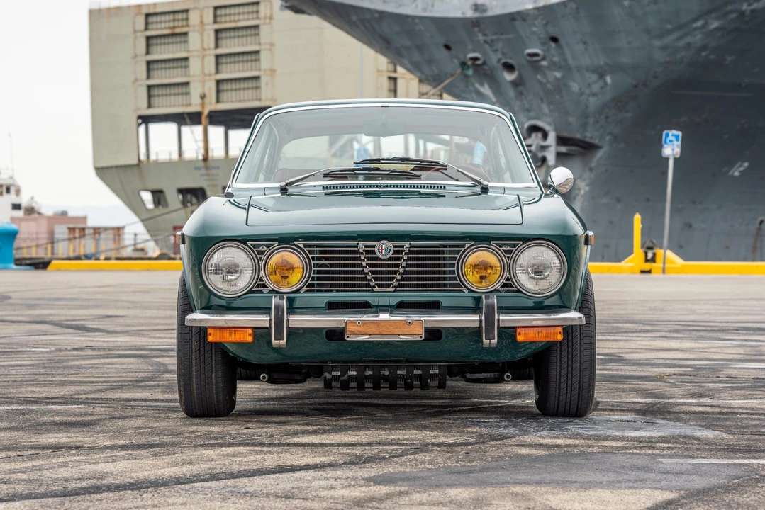 1974 Alfa Romeo 2000 GT Veloce - Image 15 of 31