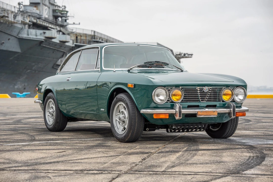 1974 Alfa Romeo 2000 GT Veloce - Image 14 of 31