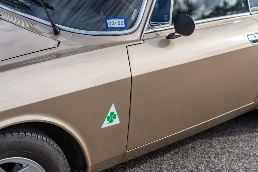 1974 Alfa Romeo 2000 GT Veloce - Image 20 of 31