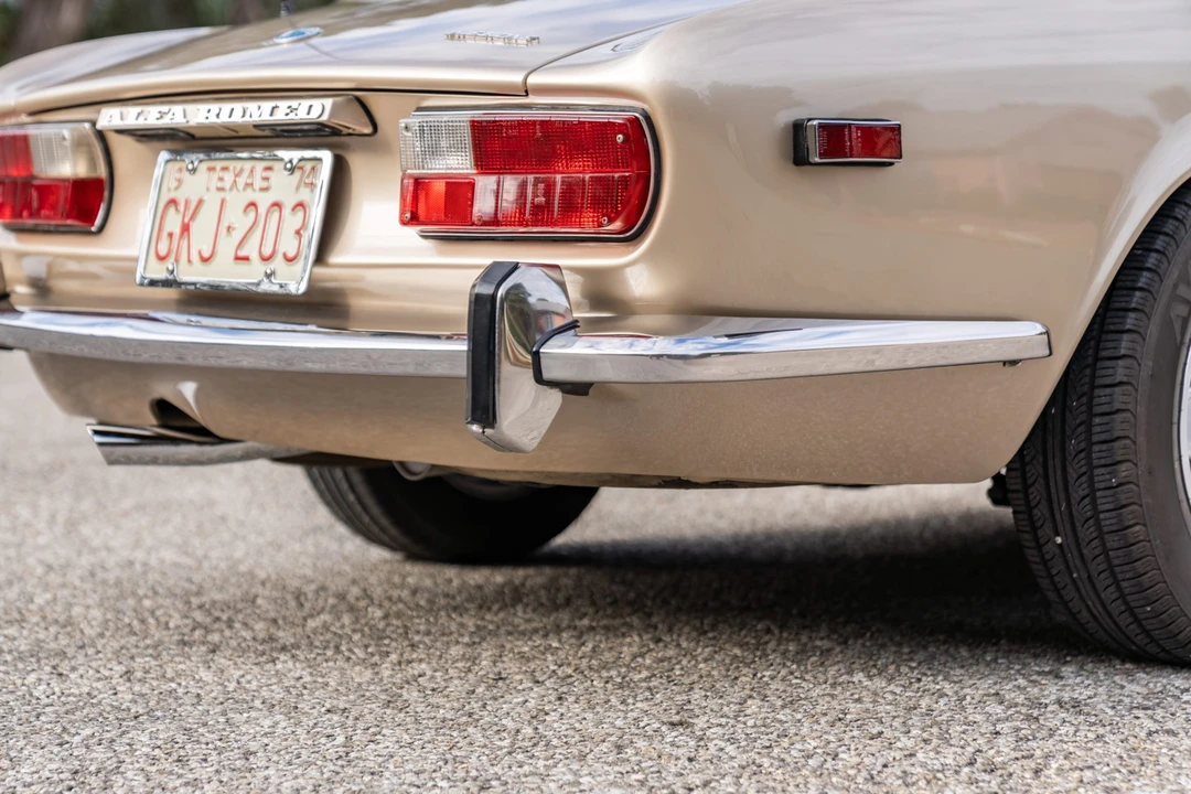 1974 Alfa Romeo 2000 GT Veloce - Image 16 of 31