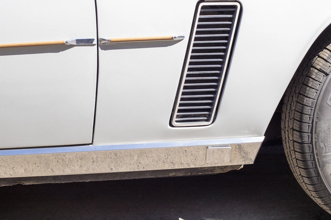 1974 Jensen Interceptor - Image 19 of 31