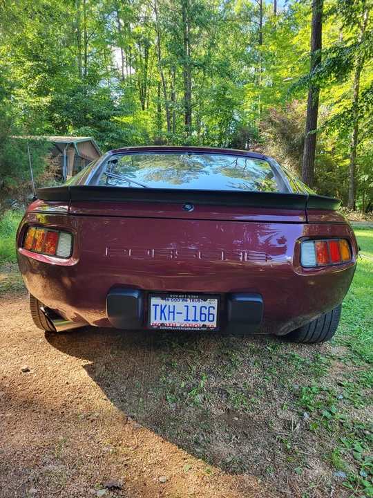 1984 Porsche 928 S - Image 6 of 31