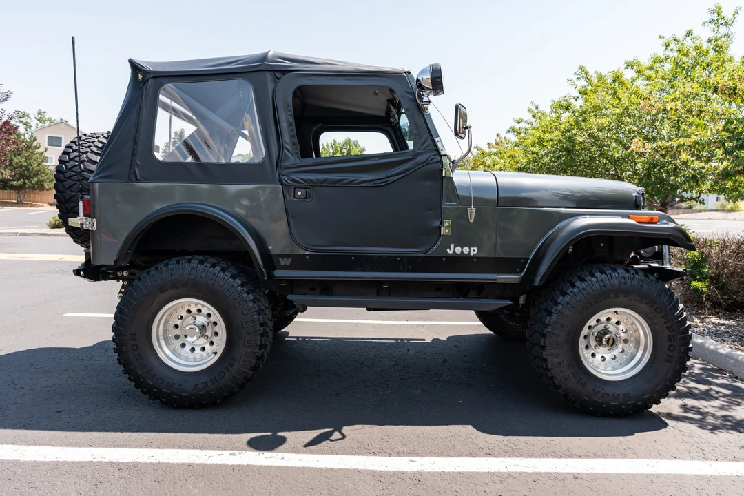 1986 Jeep CJ7 - Image 7 of 31