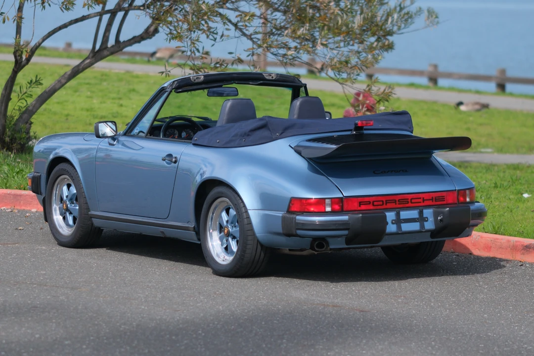 1986 Porsche 911 Carrera 3.2 - Image 16 of 31
