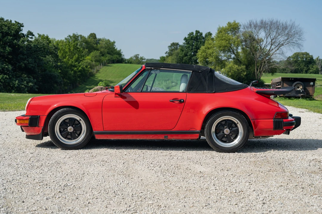 1987 Porsche 911 Carrera 3.2 - Image 25 of 31
