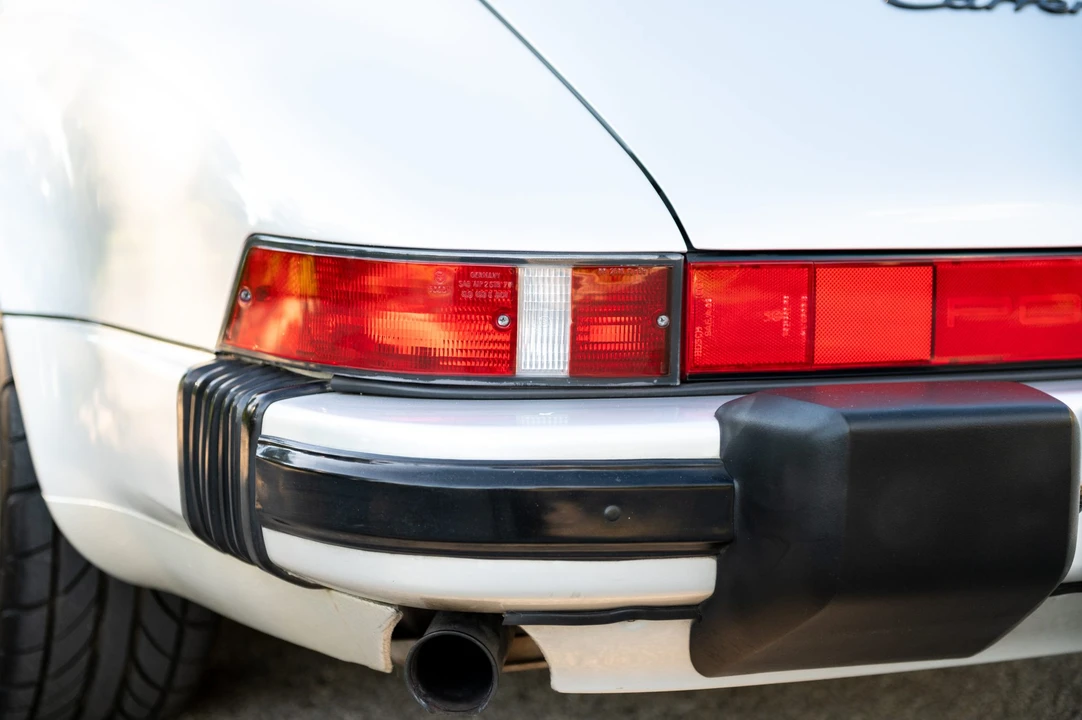 1987 Porsche 911 Carrera 3.2 - Image 30 of 31