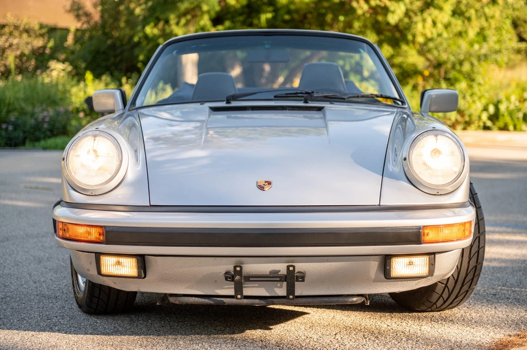 1987 Porsche 911 Carrera 3.2 - Image 10 of 31