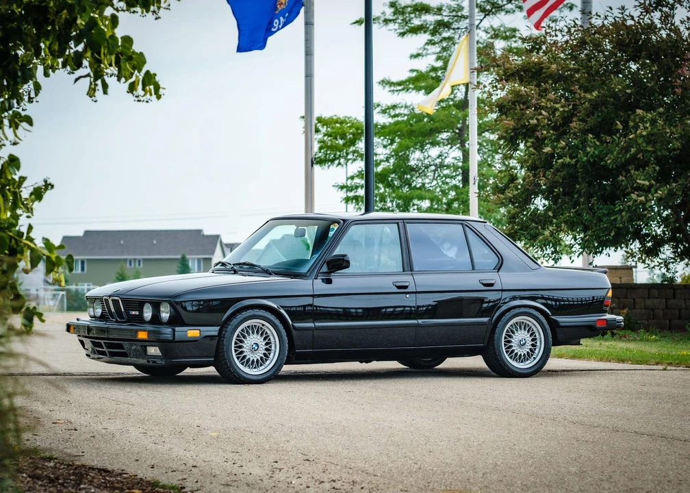 1988 BMW E28 M5 - Image 2 of 31