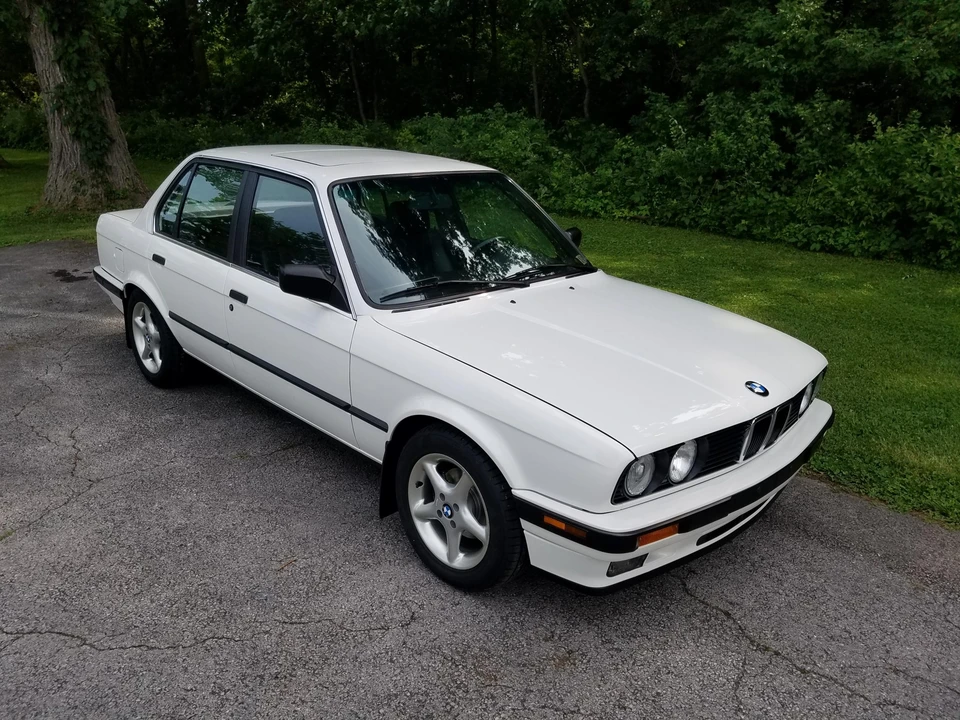 1989 BMW E30 3 Series - Image 16 of 31