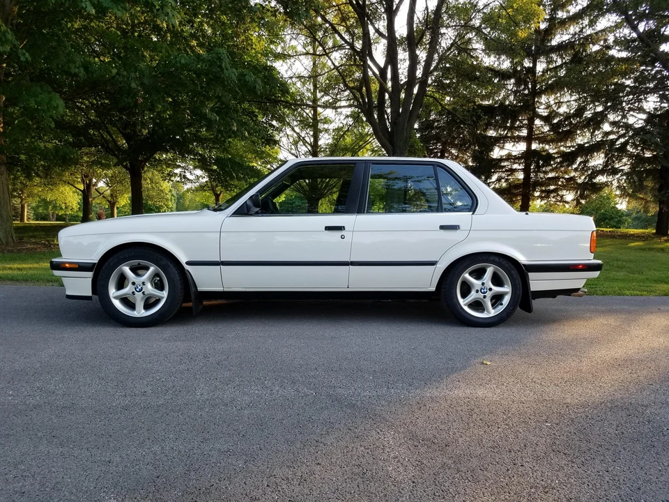 1989 BMW E30 3 Series - Image 21 of 31