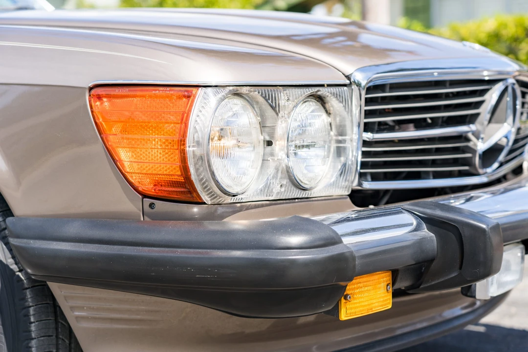 1989 Mercedes-Benz R107 SL-Class - Image 29 of 31