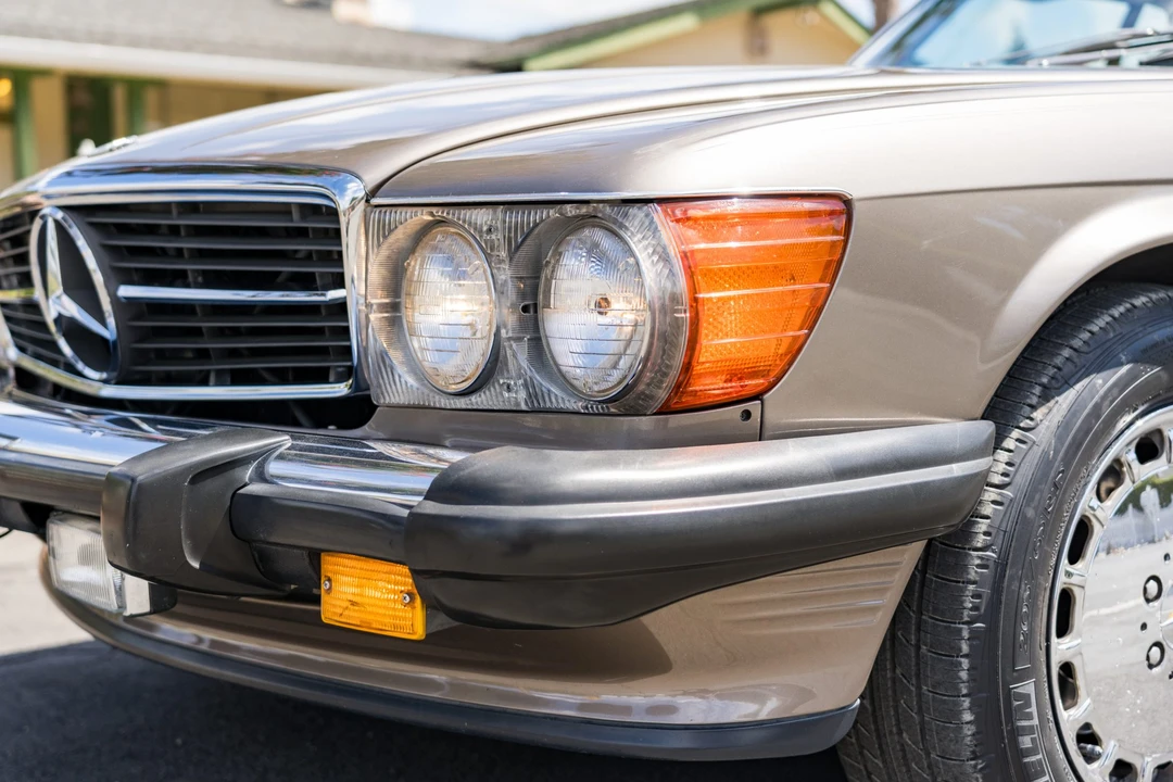 1989 Mercedes-Benz R107 SL-Class - Image 30 of 31