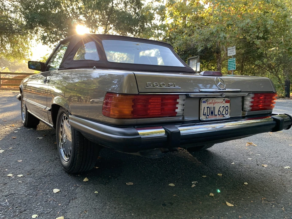 1989 Mercedes-Benz R107 SL-Class - Image 17 of 31