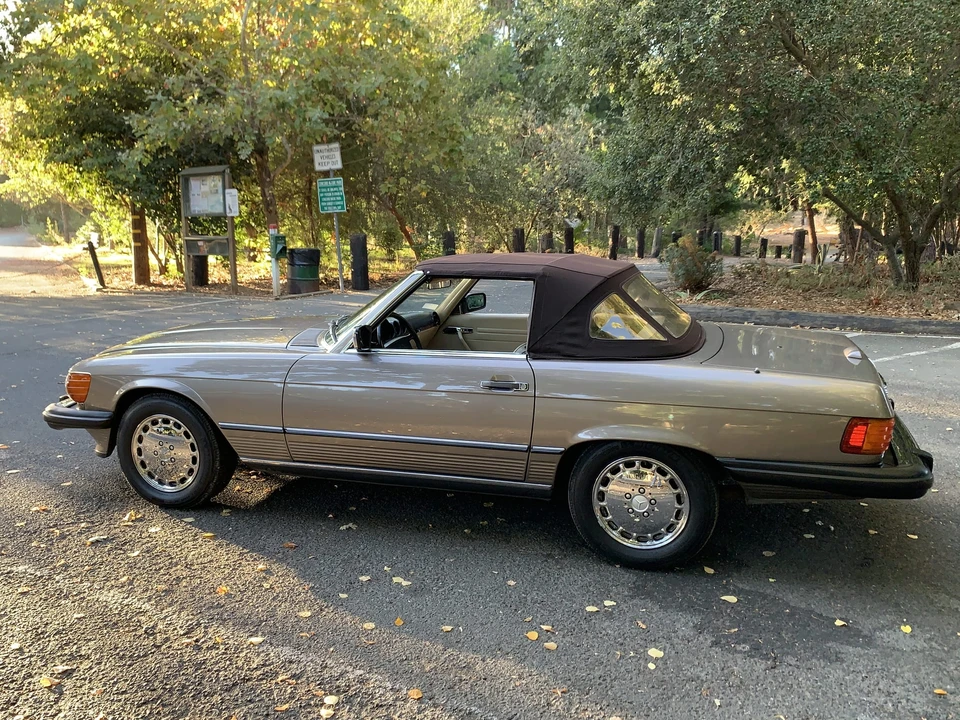 1989 Mercedes-Benz R107 SL-Class - Image 14 of 31