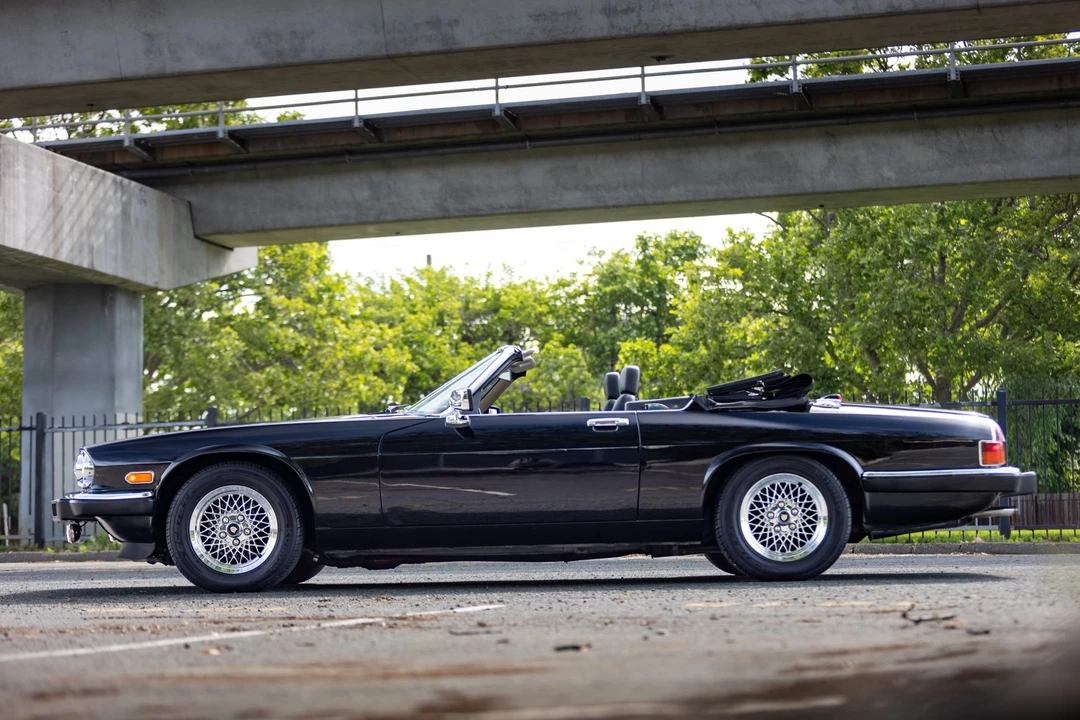 1990 Jaguar XJS Convertible - Image 17 of 31