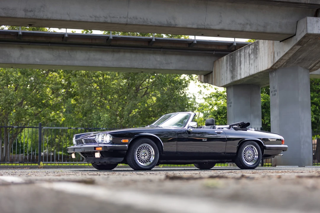 1990 Jaguar XJS Convertible - Image 15 of 31