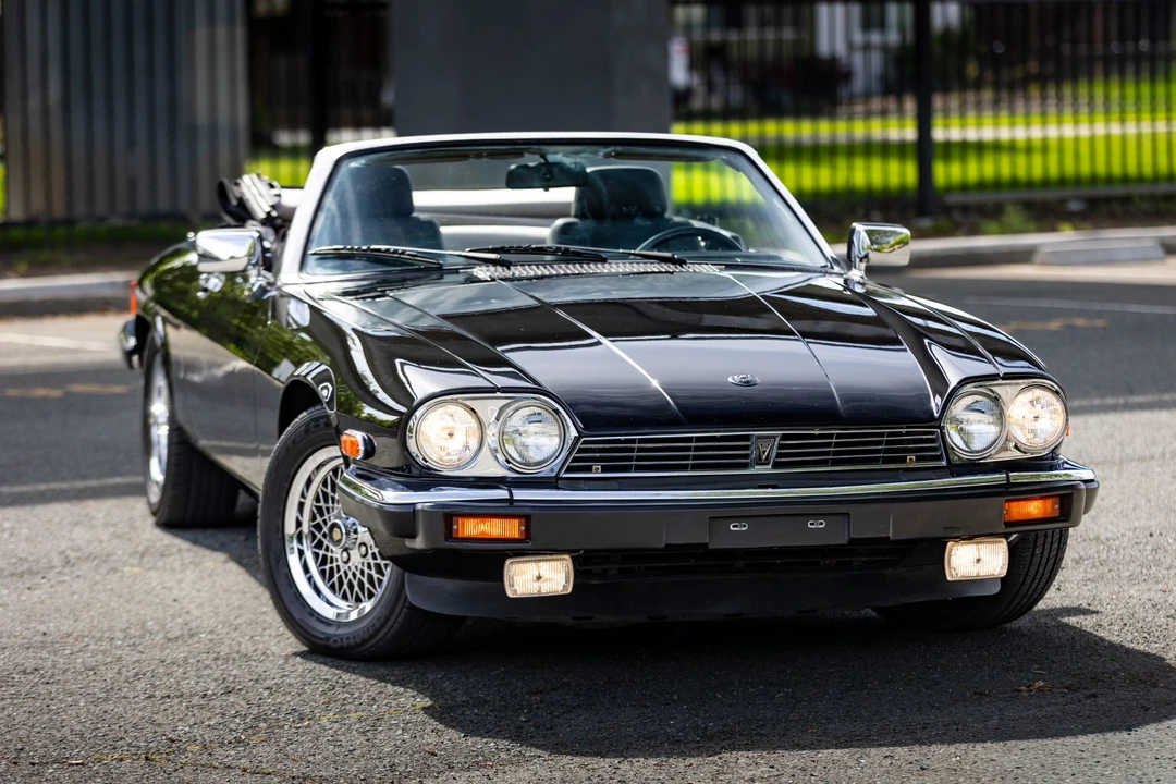 1990 Jaguar XJS Convertible - Image 8 of 31