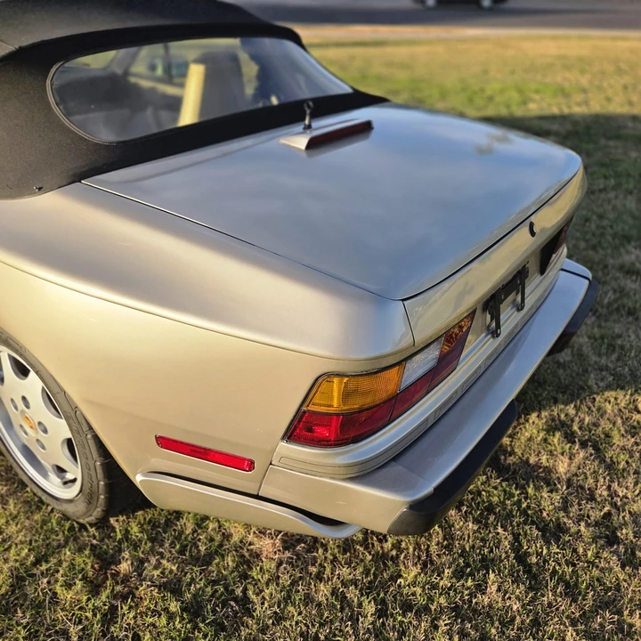 1990 Porsche 944 S2 - Image 30 of 31