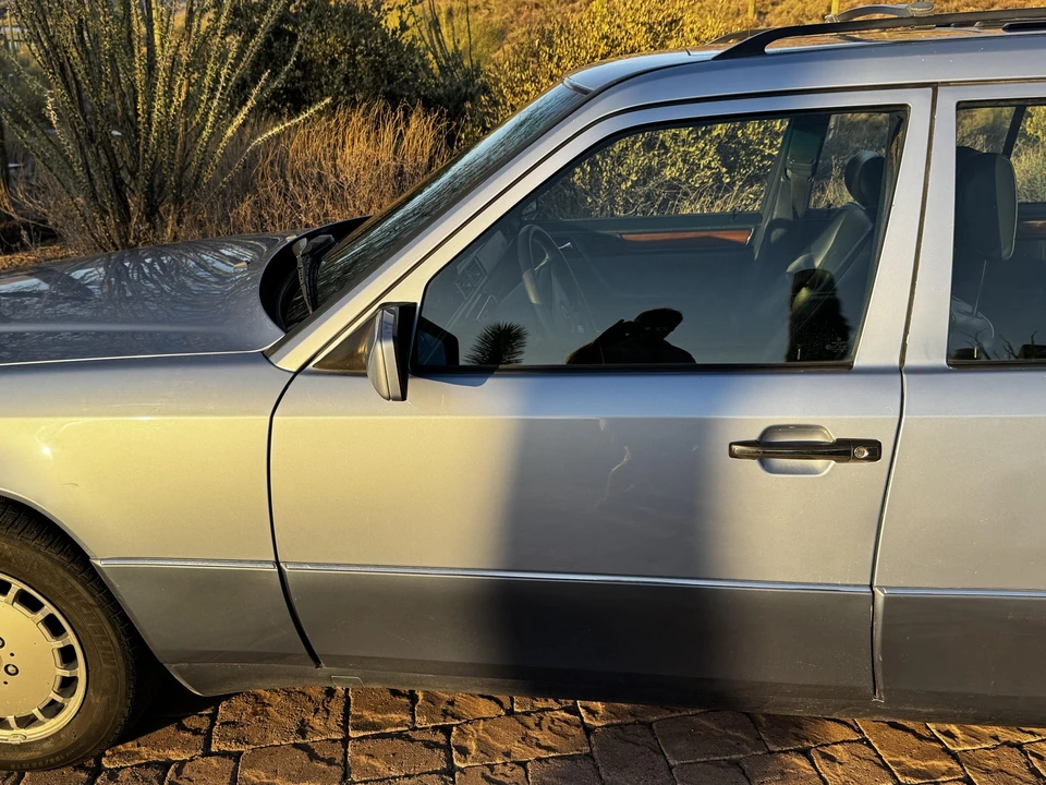 1991 Mercedes-Benz W124 E-Class - Image 13 of 31