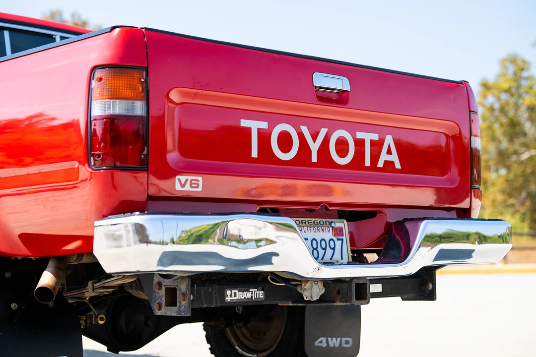 1992 Toyota Hilux 5th Gen - Image 12 of 31