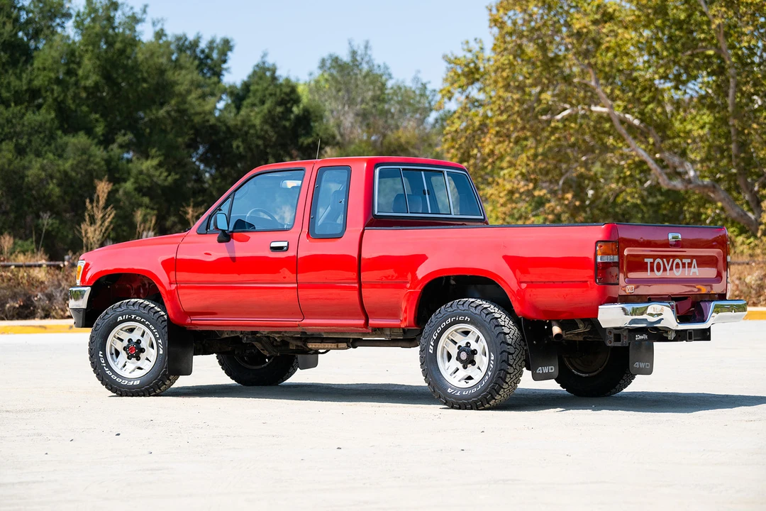 1992 Toyota Hilux 5th Gen - Image 8 of 31