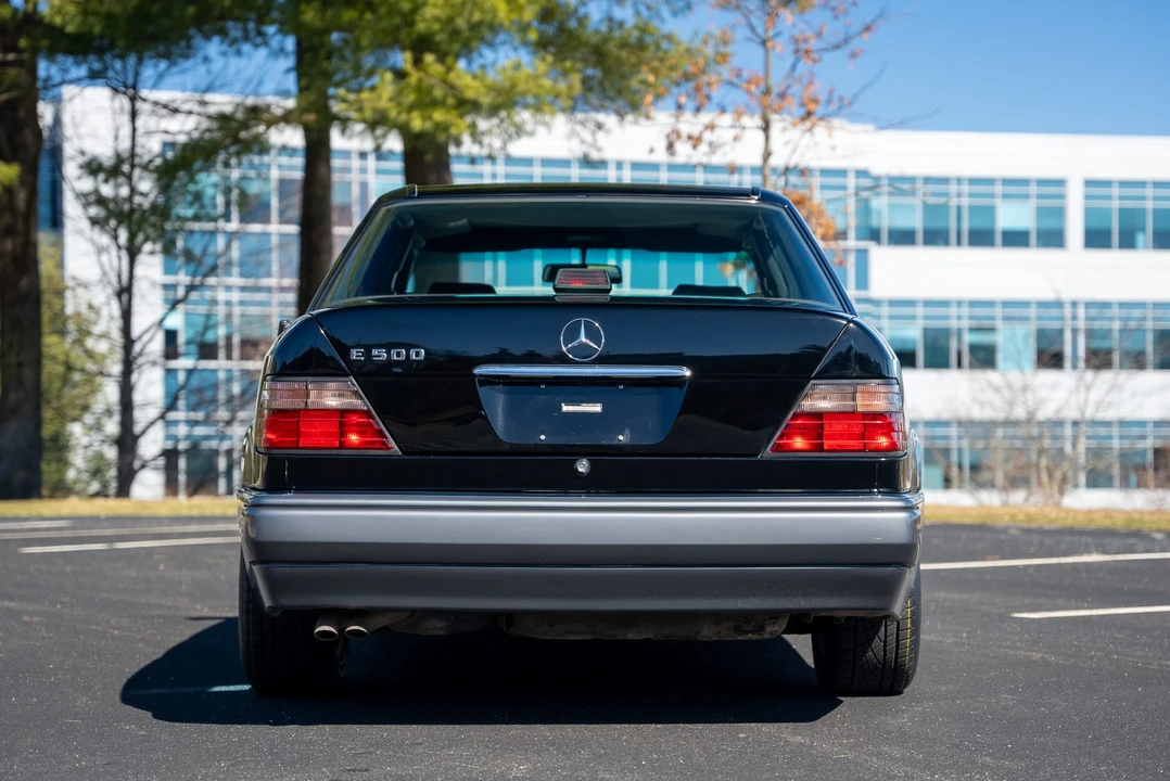 1994 Mercedes-Benz 500E & E500 - Image 8 of 31