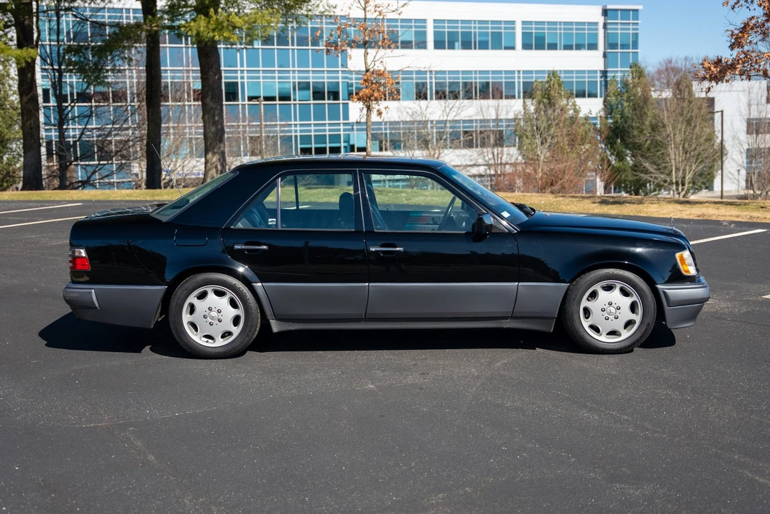 1994 Mercedes-Benz 500E & E500 - Image 15 of 31