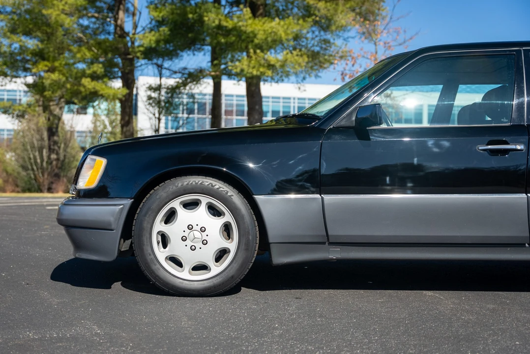 1994 Mercedes-Benz 500E & E500 - Image 25 of 31