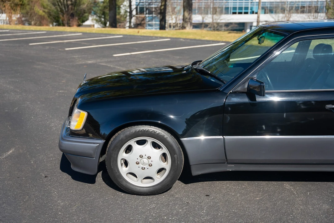 1994 Mercedes-Benz 500E & E500 - Image 24 of 31