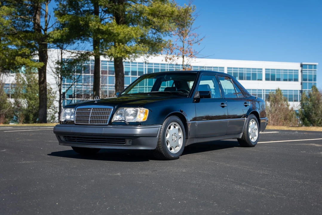 1994 Mercedes-Benz 500E & E500 - Image 2 of 31