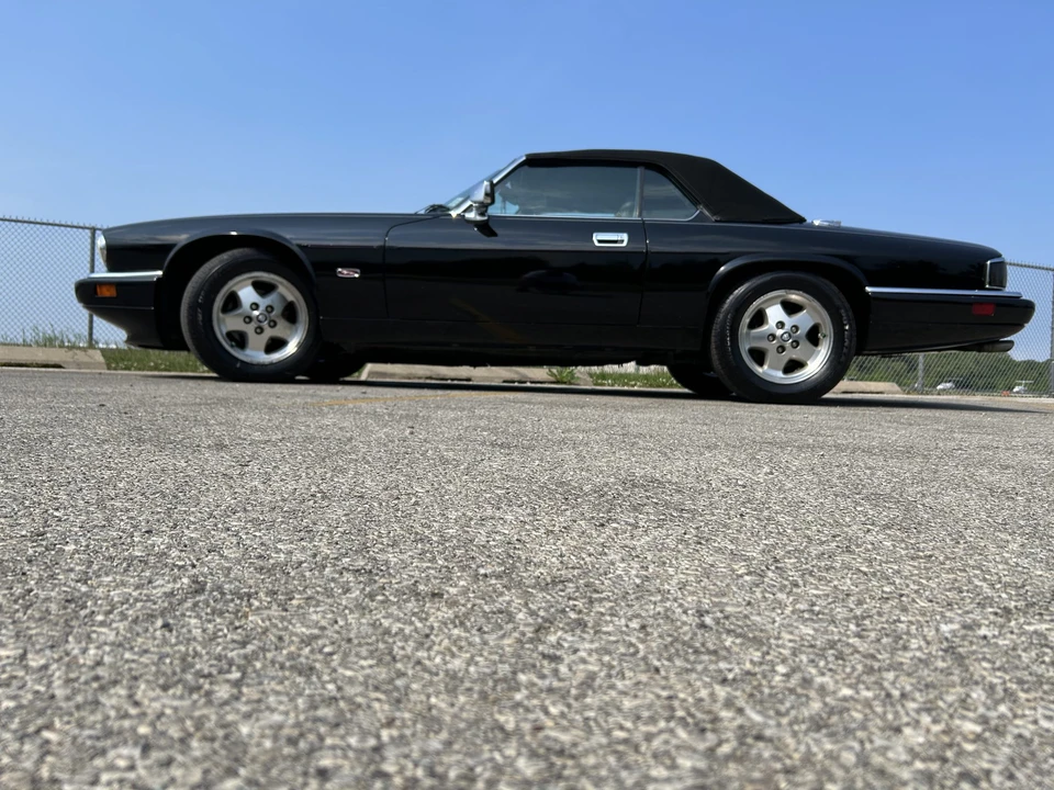 1995 Jaguar XJS Convertible - Image 17 of 31