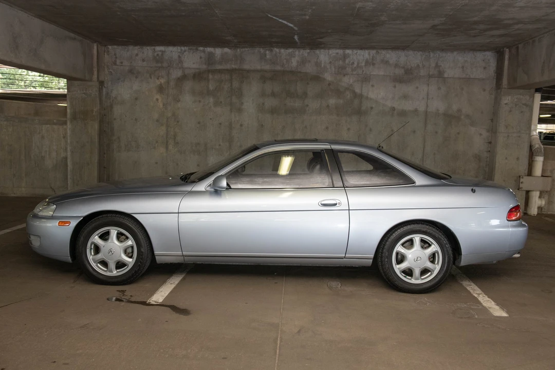 1995 Lexus SC400 - Image 3 of 31