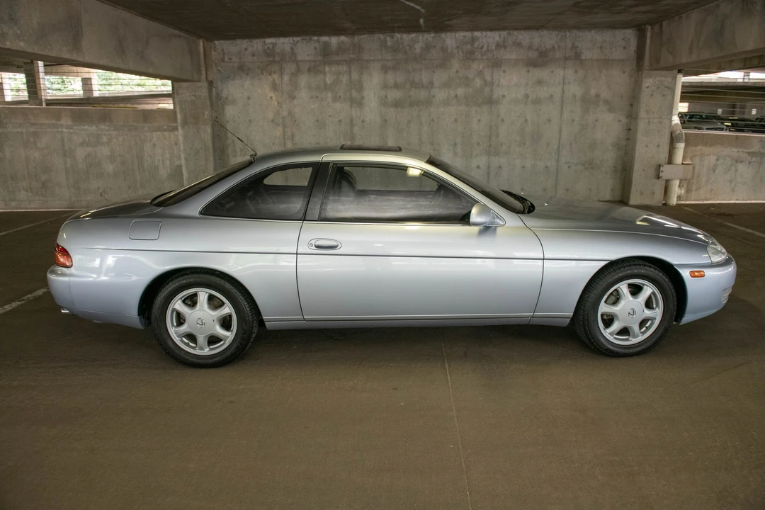 1995 Lexus SC400 - Image 6 of 31